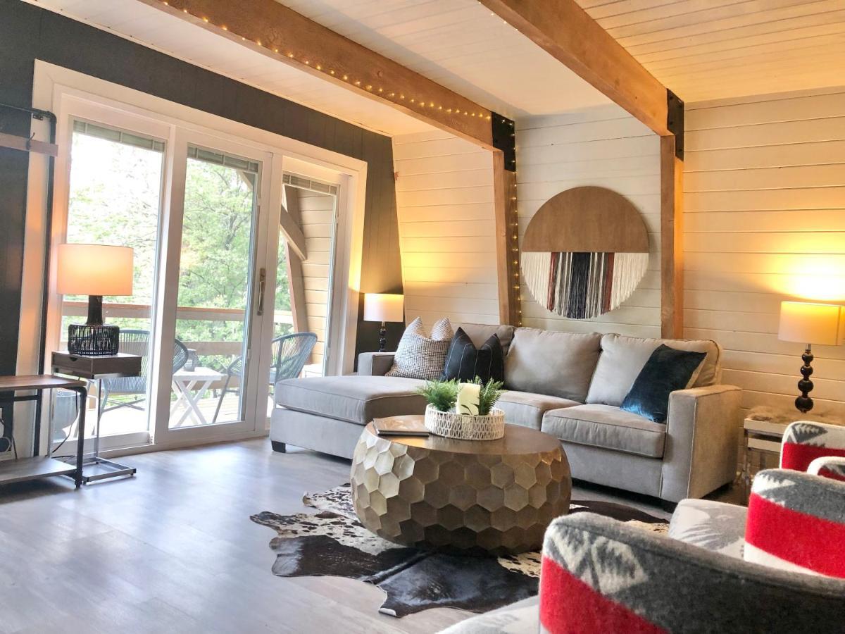 Maison Solange-Red Barn Farmhouse Style- Moonridge 大贝尔城 外观 照片